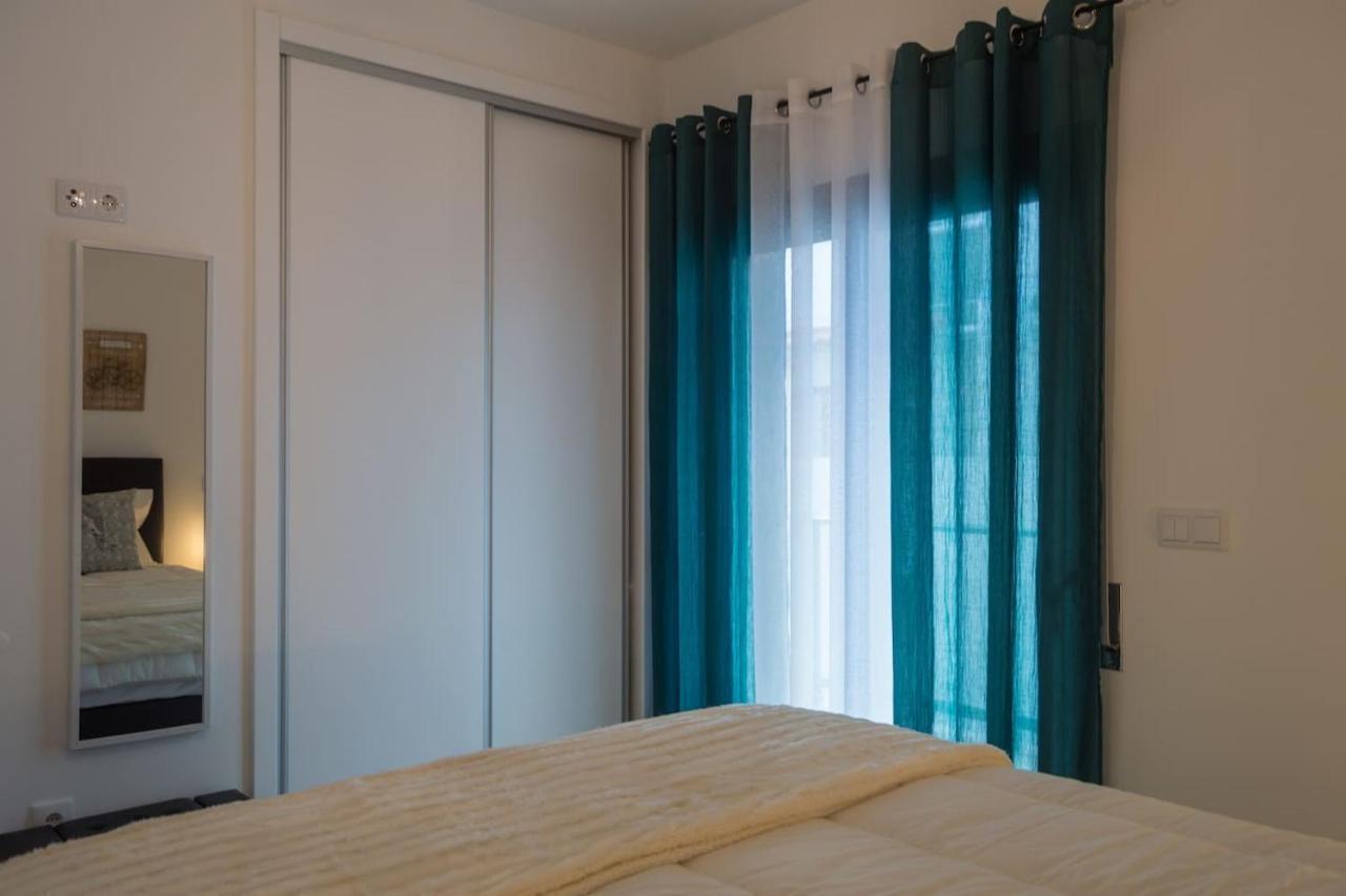 What A Life! Apartment Nazaré Exterior photo